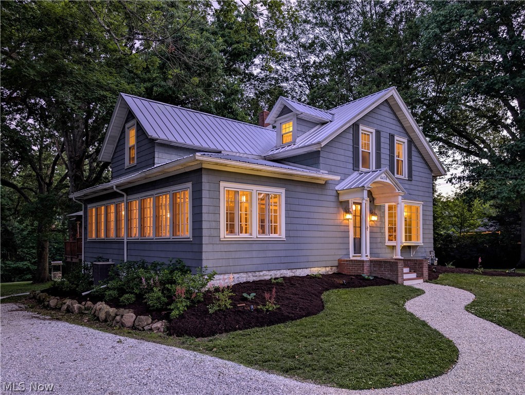 4450 Greenwich Road Property Photo 1