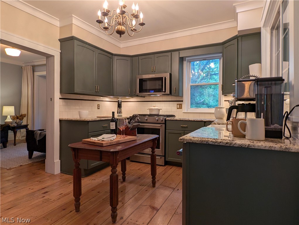 4450 Greenwich Road Property Photo 11