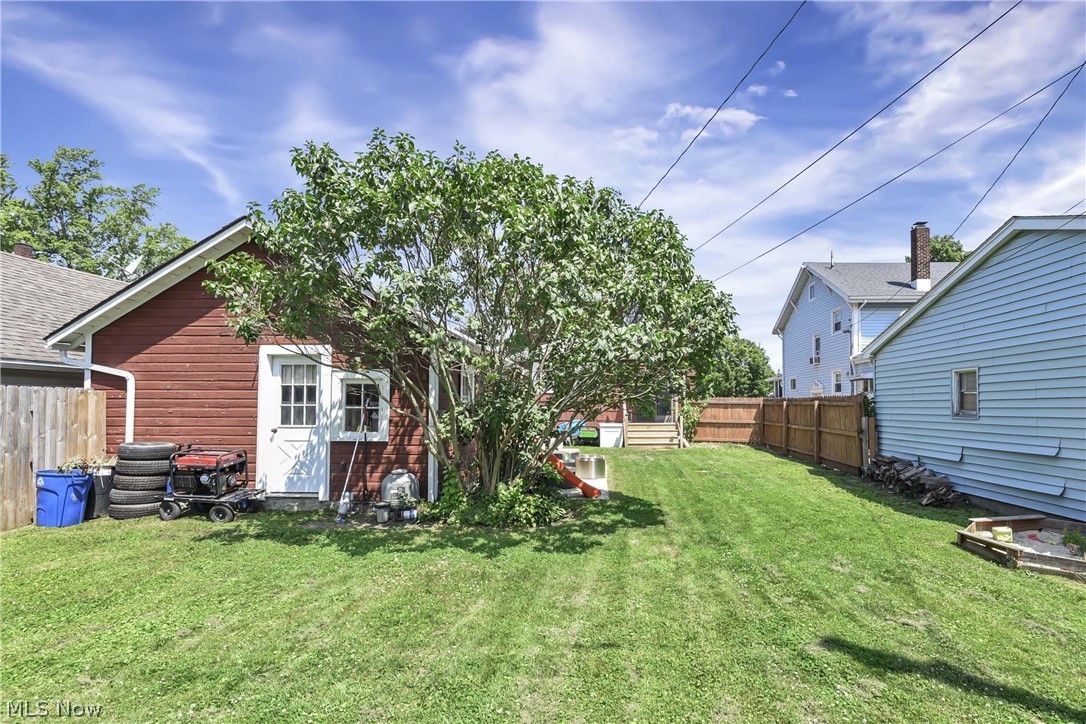 1944 E 45th Street Property Photo 10
