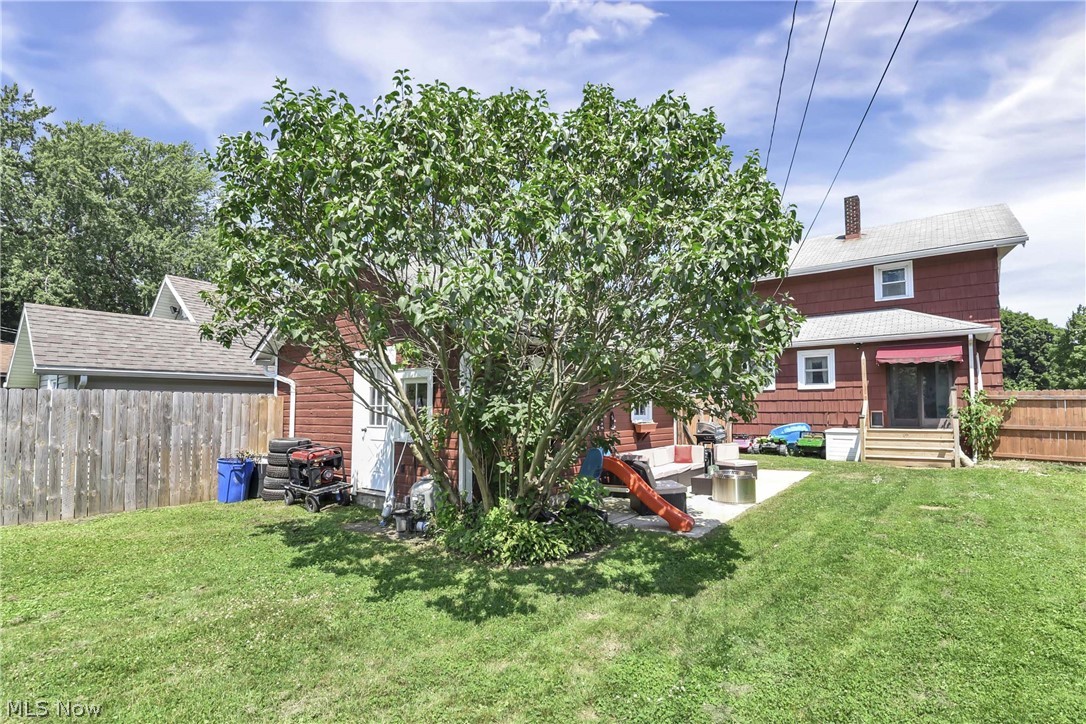 1944 E 45th Street Property Photo 11