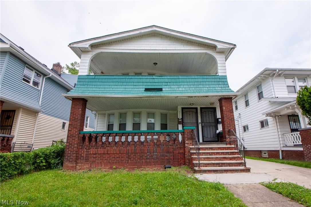 3345 E 140th Street Property Photo 2
