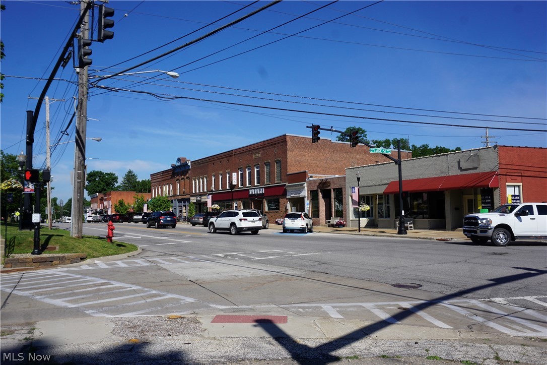 6 E Main Street Property Photo 3