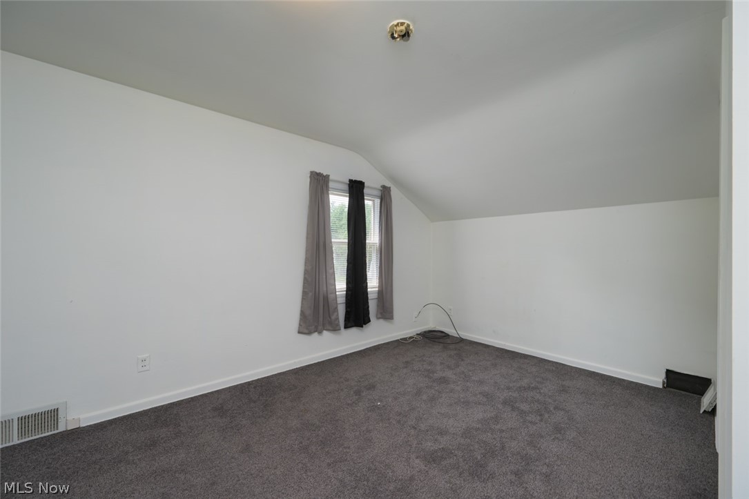 475 Brookpark Drive Property Photo 16