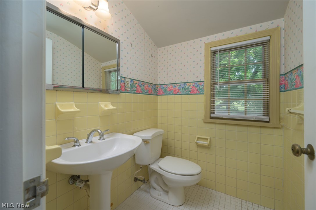 475 Brookpark Drive Property Photo 18