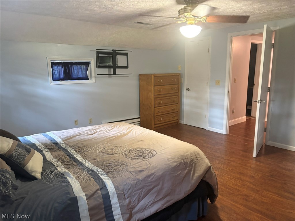 12096 Baumhart Road Property Photo 6