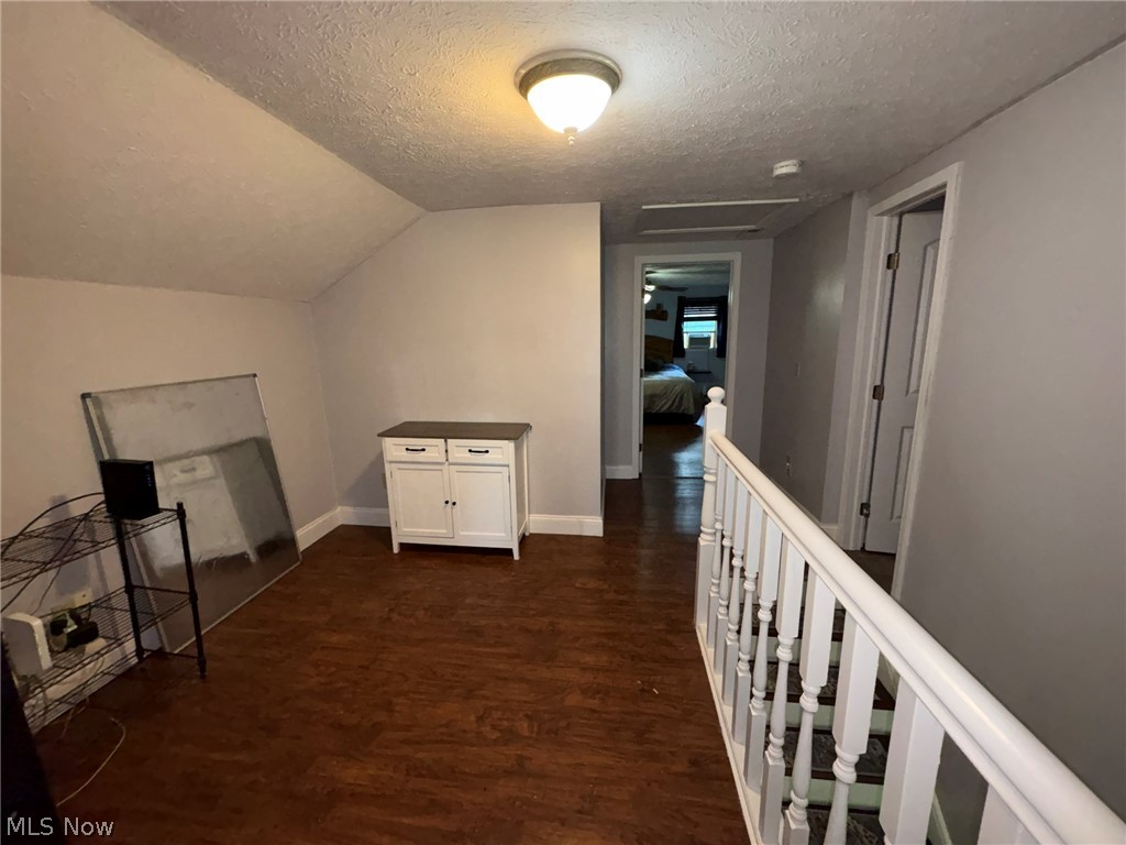 12096 Baumhart Road Property Photo 11