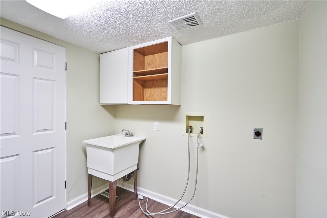 880 Hampton Ridge Drive Property Photo 19