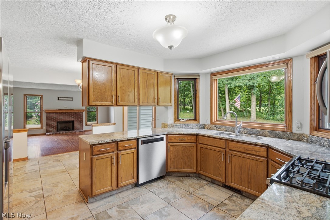 2817 Alling Drive Property Photo 11