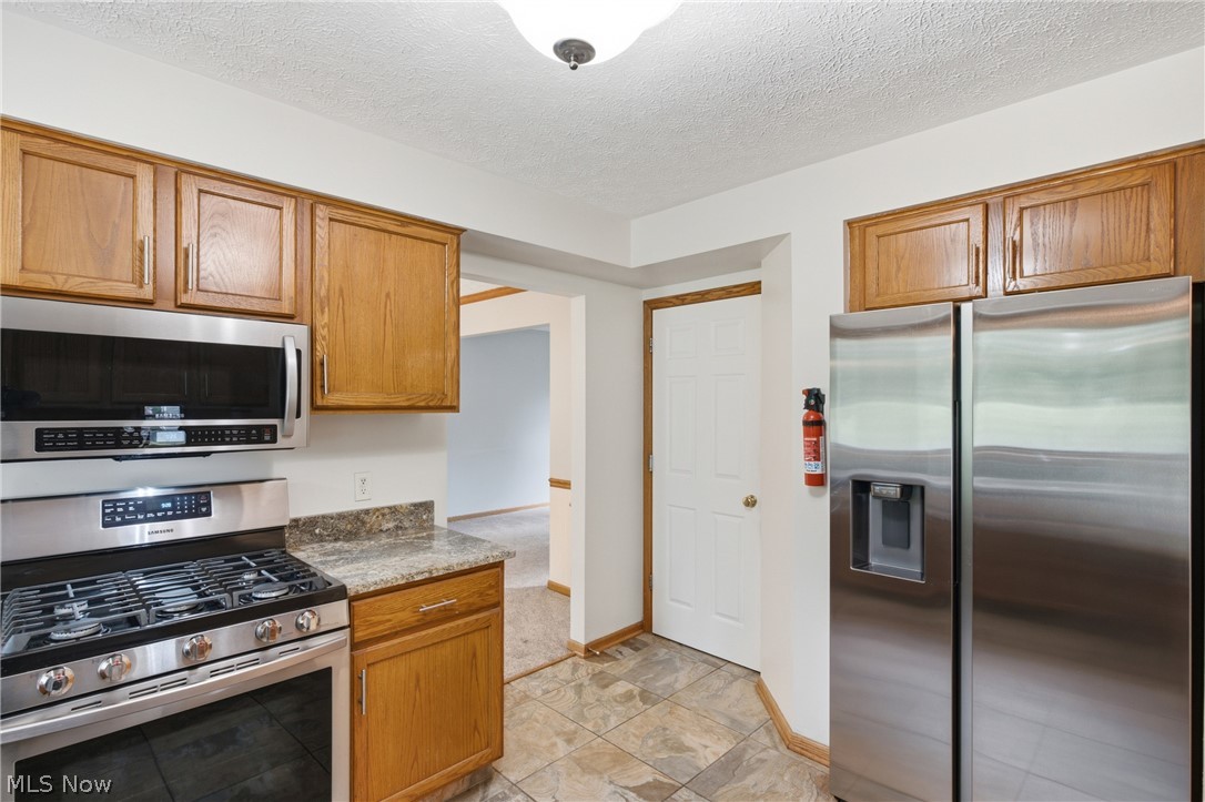 2817 Alling Drive Property Photo 12