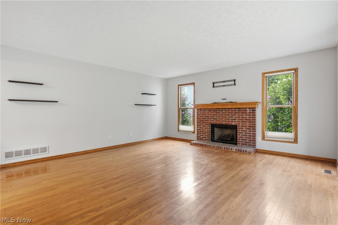 2817 Alling Drive Property Photo 17