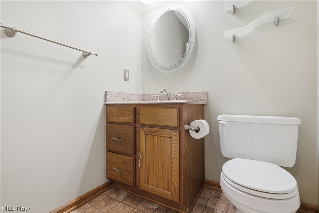 2817 Alling Drive Property Photo 18