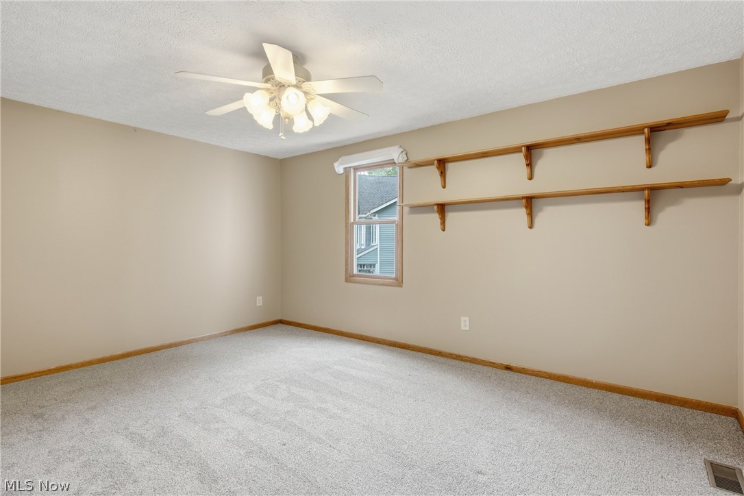 2817 Alling Drive Property Photo 34
