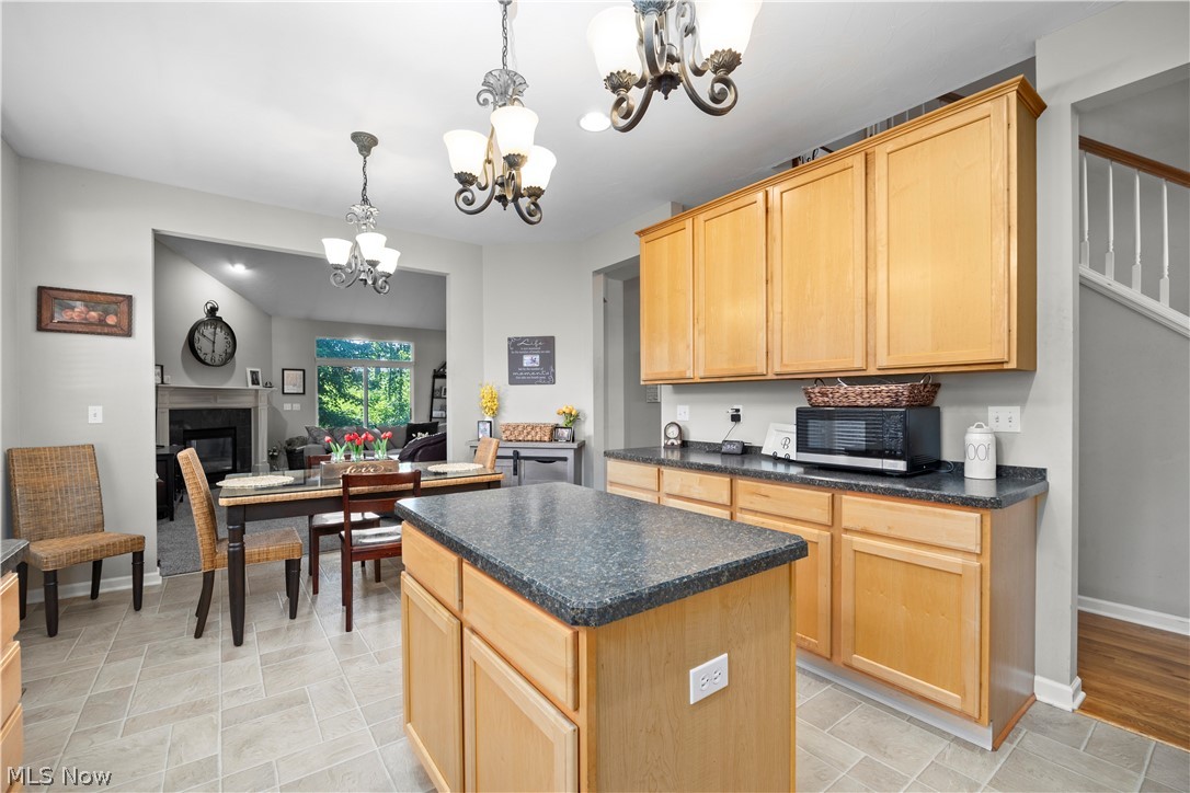 652 Lakeside Drive Property Photo 14