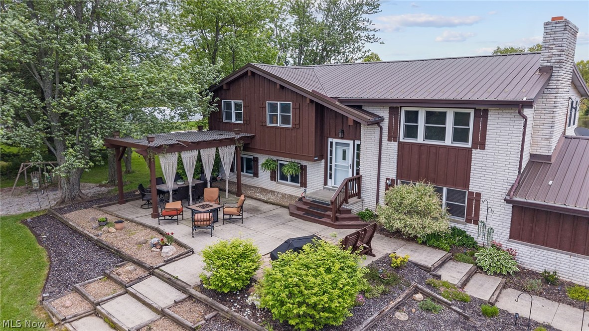 8120 Crow Road
