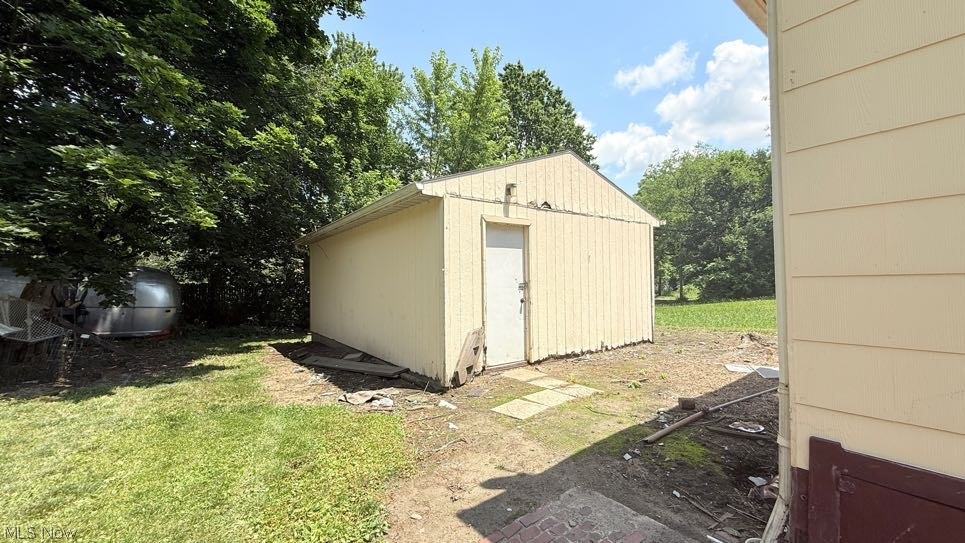 85 Shaefer Street Property Photo 6