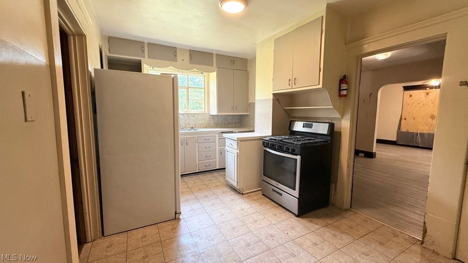 85 Shaefer Street Property Photo 9