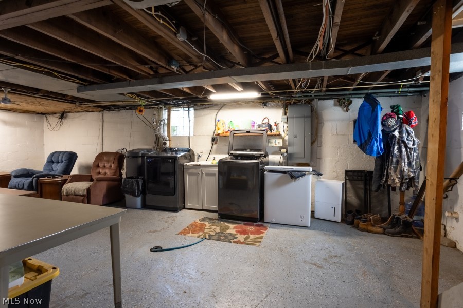 1437 Brooklyn Avenue Sw Property Photo 23