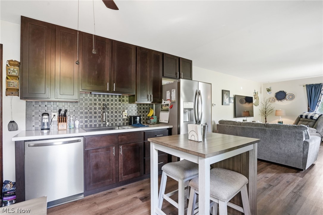 1329 Race Street Property Photo 8
