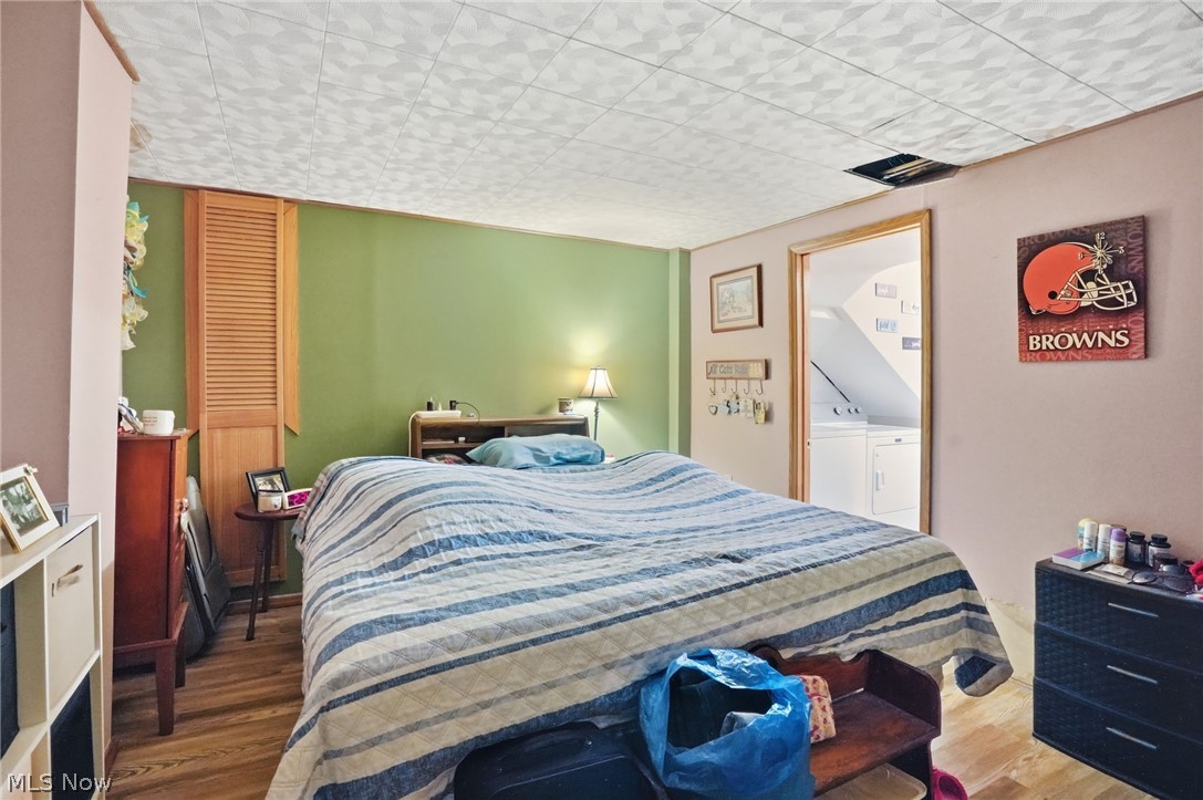 1329 Race Street Property Photo 17