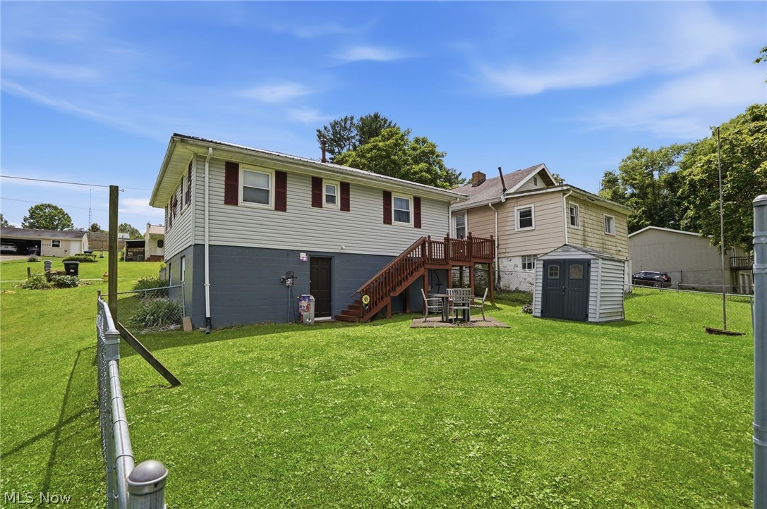 1329 Race Street Property Photo 22