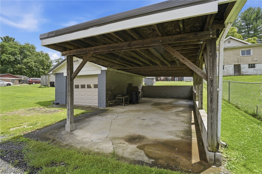 1329 Race Street Property Photo 24