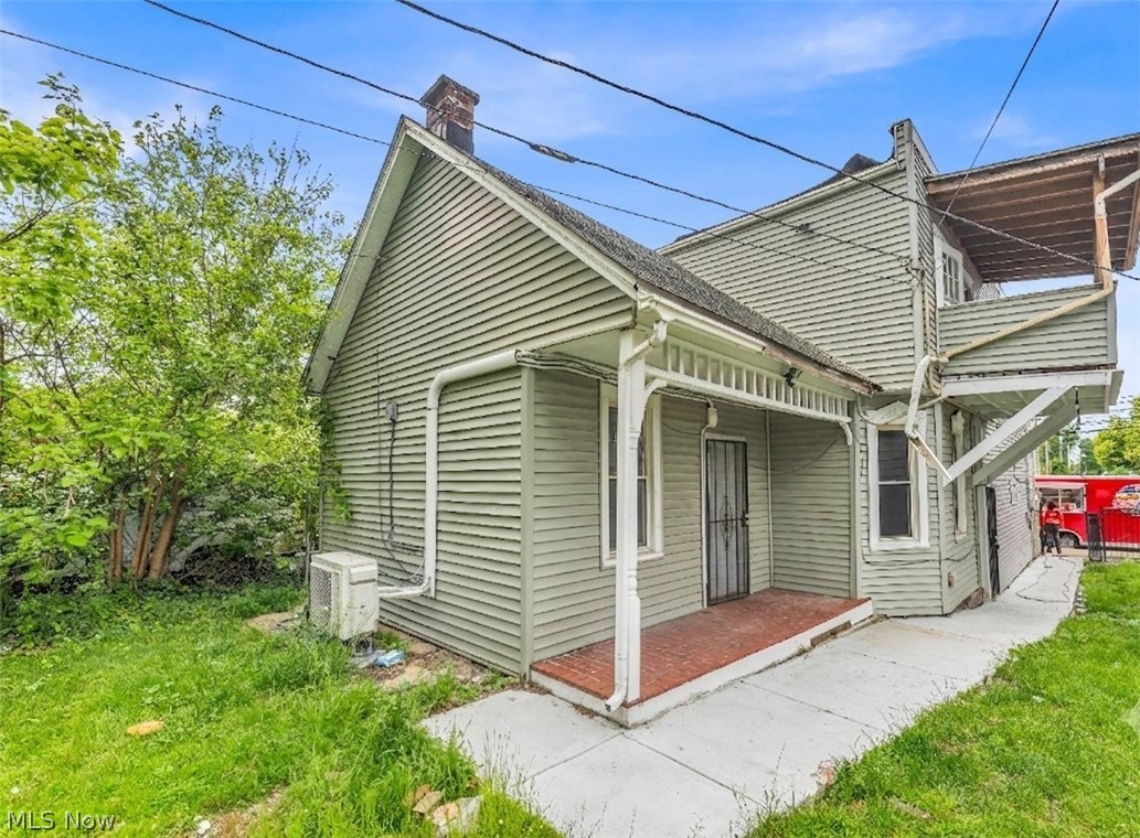 5011 Clark Avenue 1/dn Property Photo 1