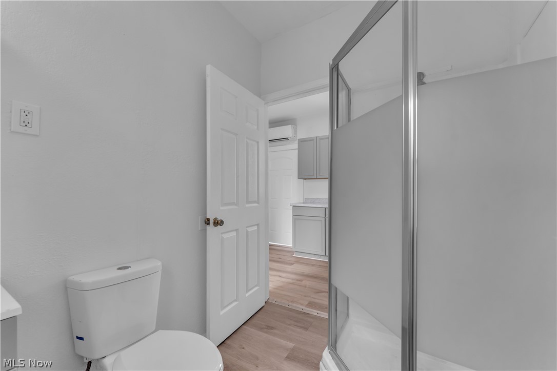 5011 Clark Avenue 1/dn Property Photo 13