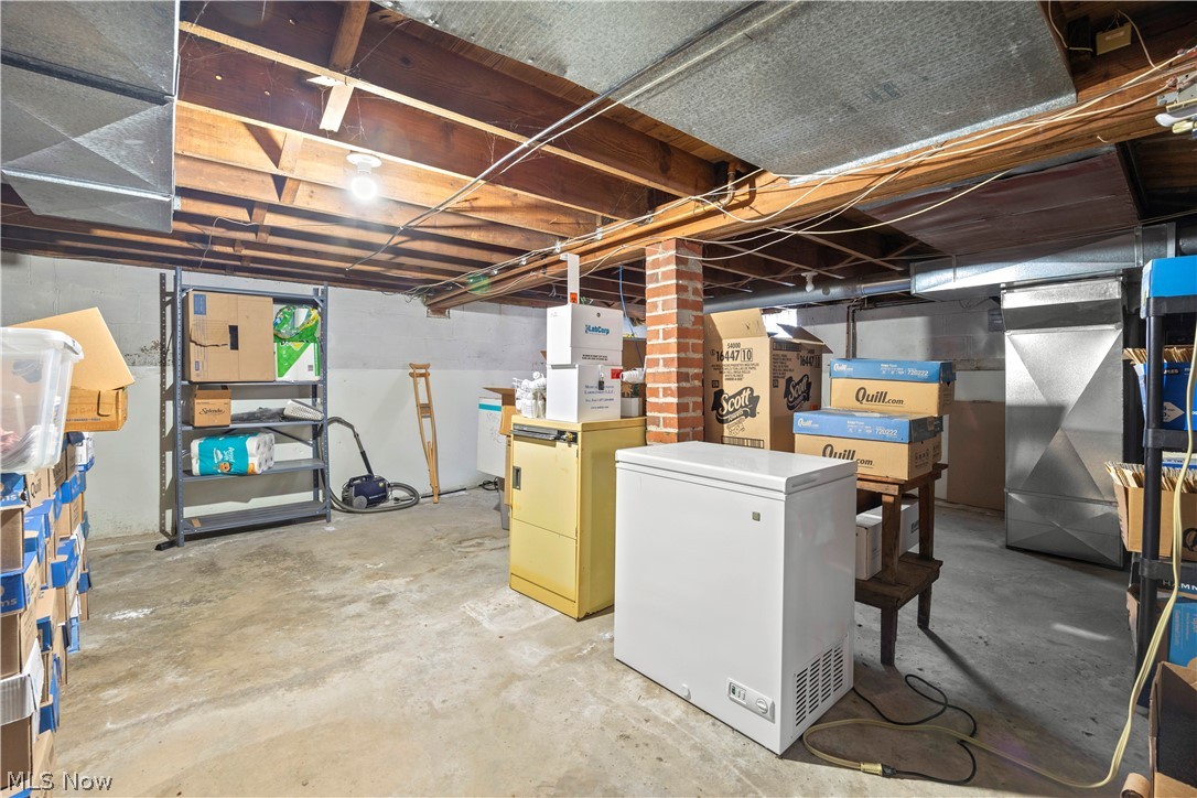 18 E Main Street Property Photo 33