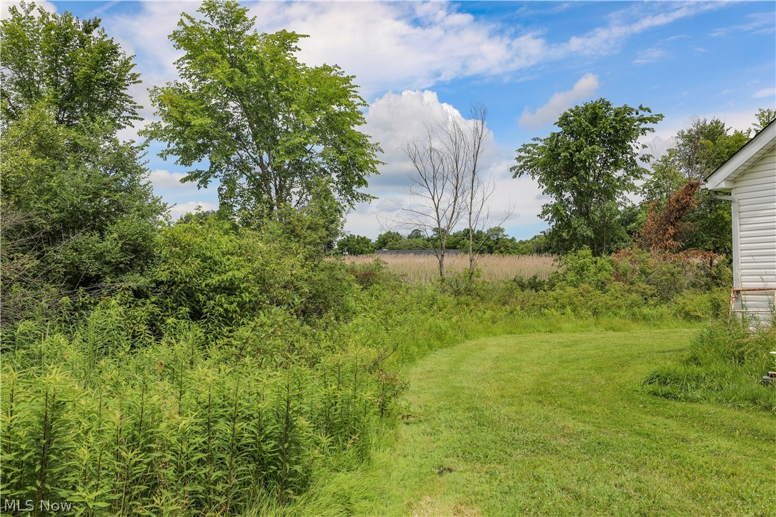 2845 Industry Road Property Photo 4