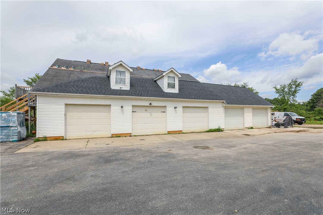 2845 Industry Road Property Photo 12