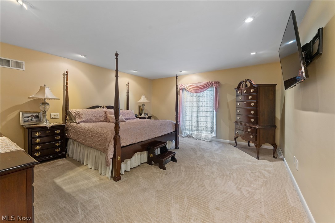 5685 Engleton Lane Property Photo 28