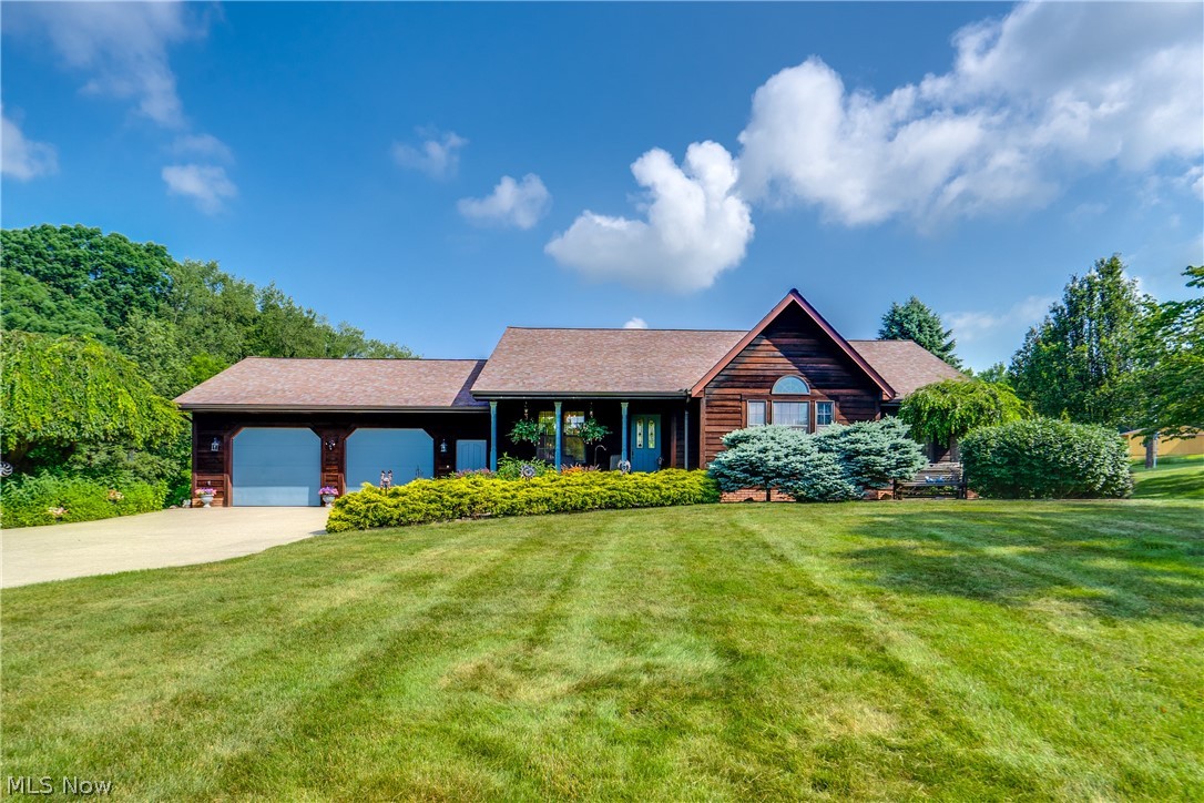 2785 Brady Lake Property Photo 1
