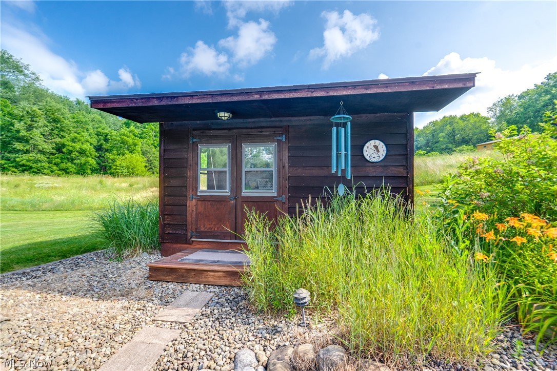 2785 Brady Lake Property Photo 10