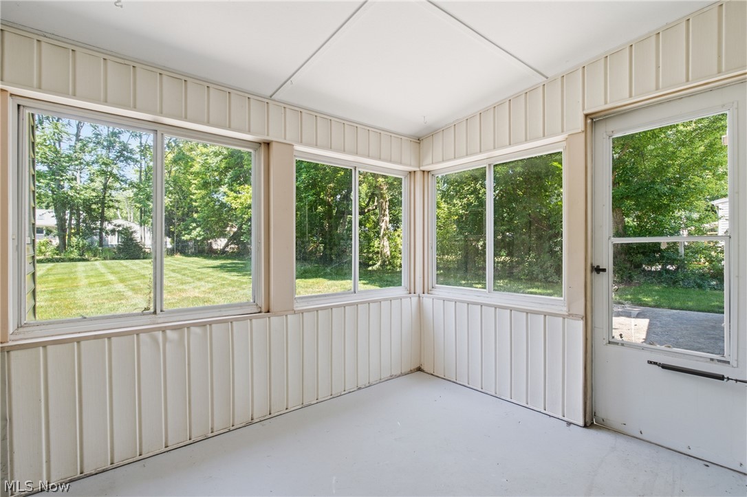 30210 Wolf Road Property Photo 33