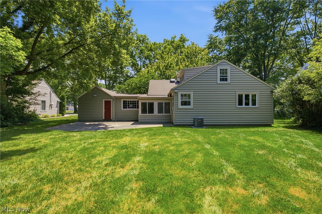 30210 Wolf Road Property Photo 43