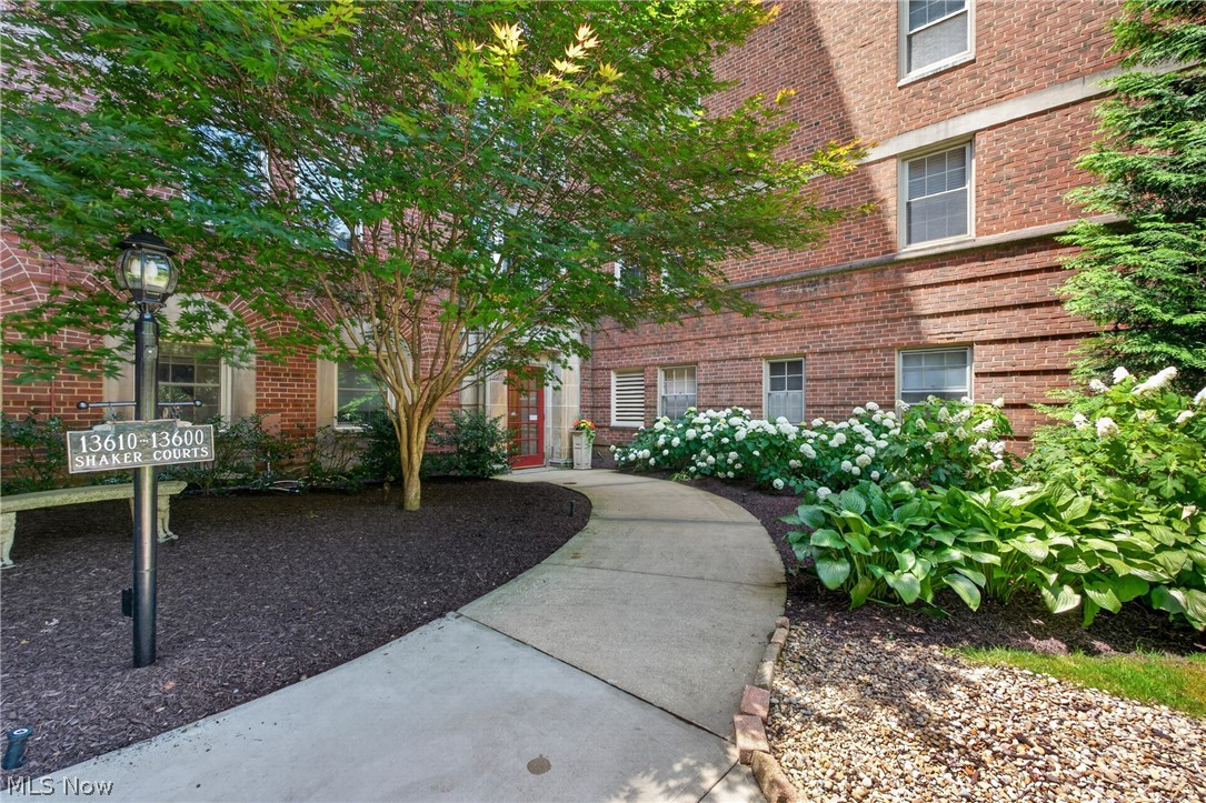 13600 Shaker Boulevard 505 Property Photo 3