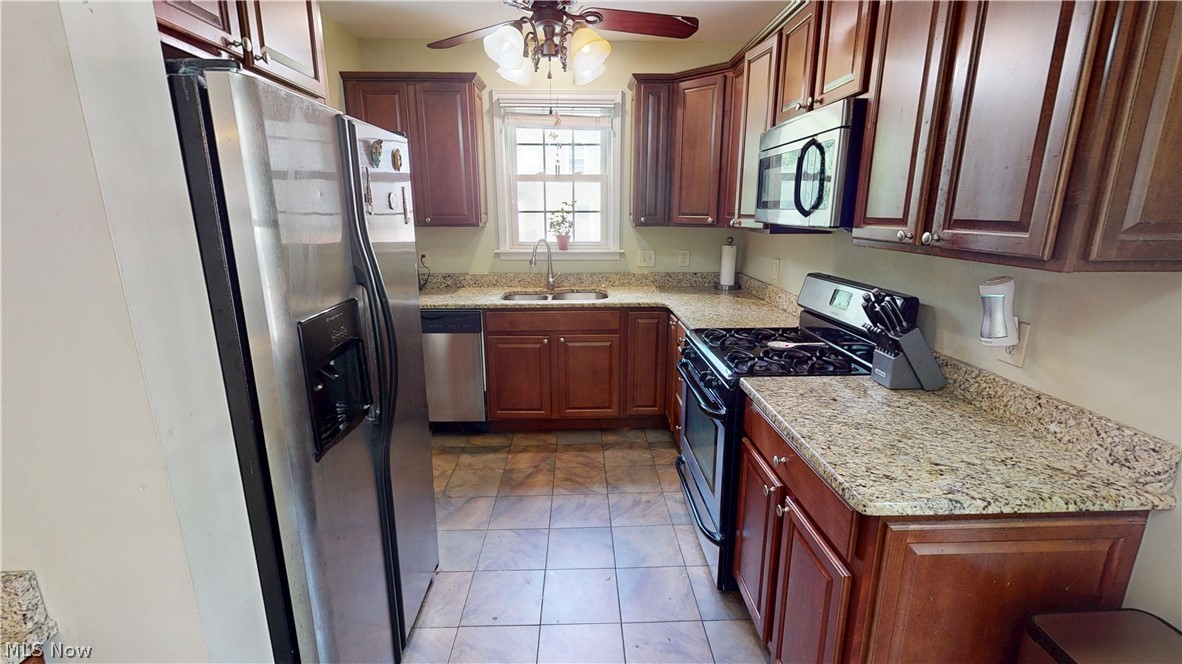 16713 Lomond Boulevard Property Photo 11