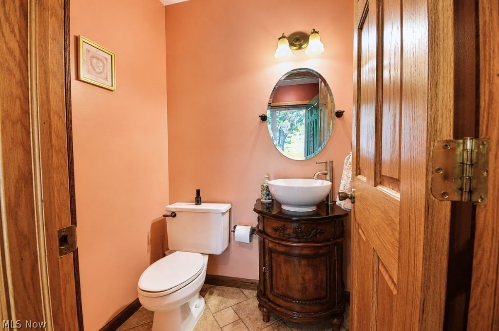 8252 Plains Road Property Photo 15