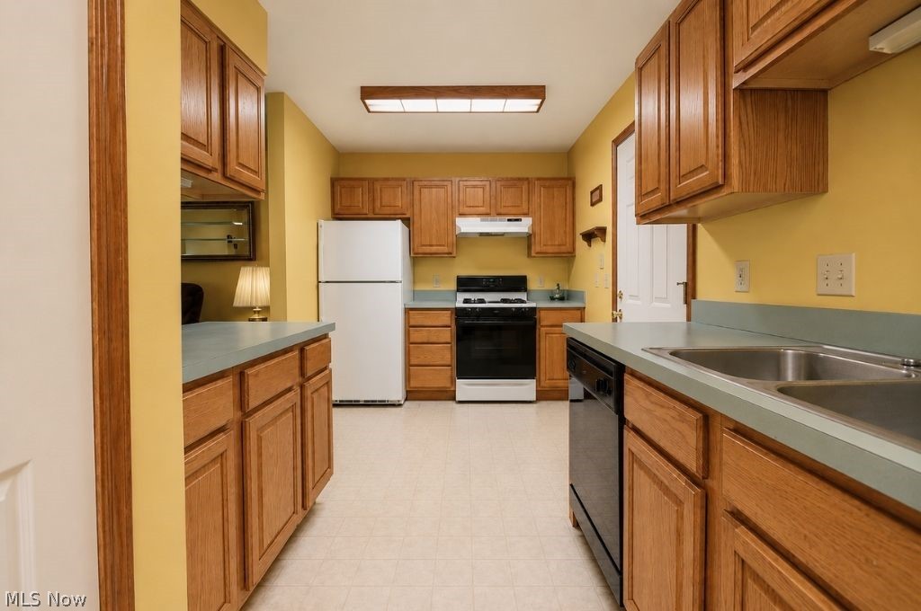 8252 Plains Road Property Photo 43
