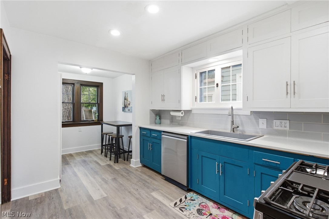 323 Denison Avenue Property Photo 17