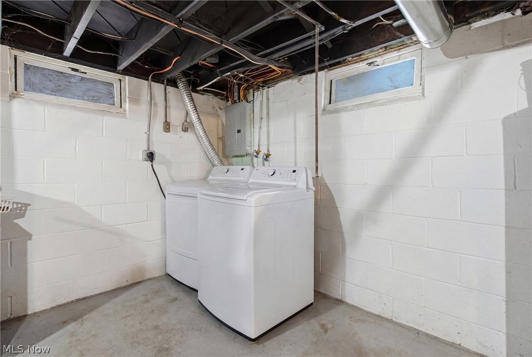 323 Denison Avenue Property Photo 39