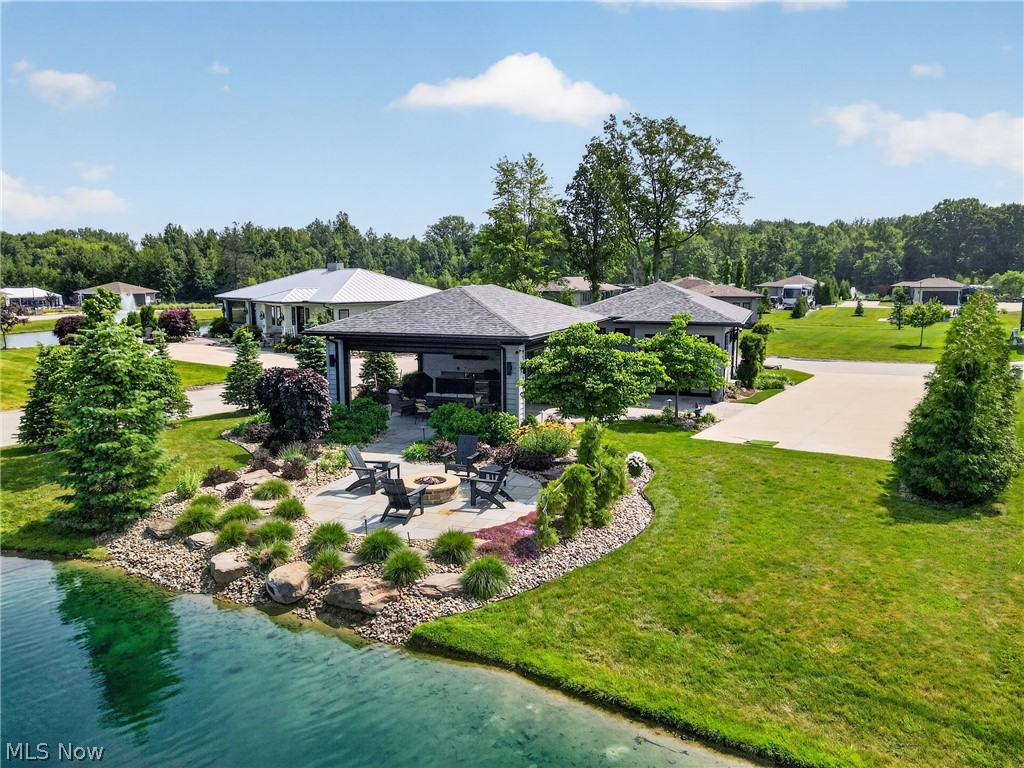 4508 Deer Lake Drive Property Photo 1