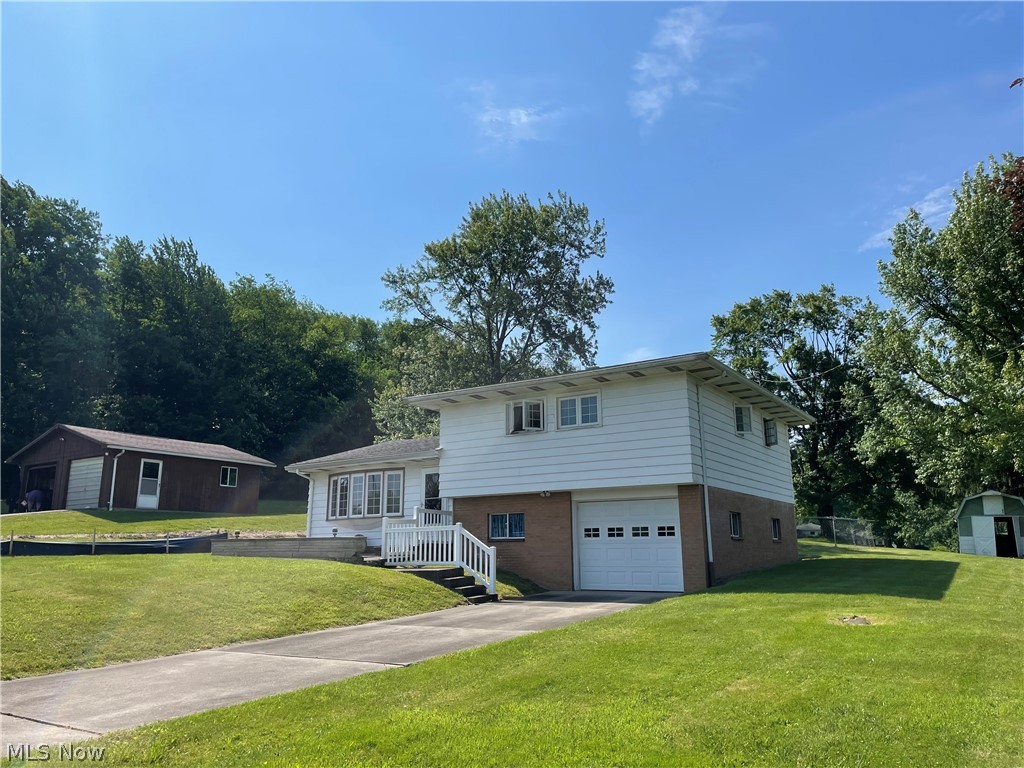 47647 Lyman Drive Property Photo 1