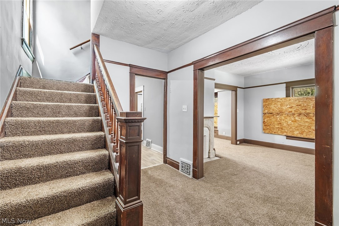 1584 E 94th Street Property Photo 5