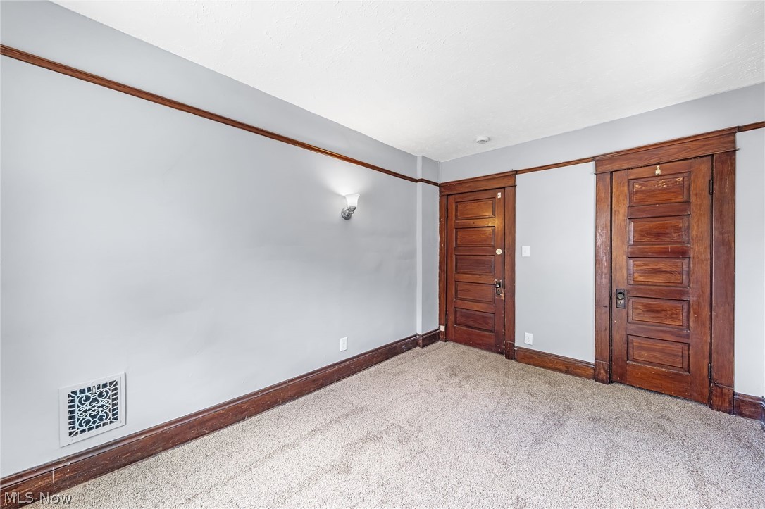 1584 E 94th Street Property Photo 24