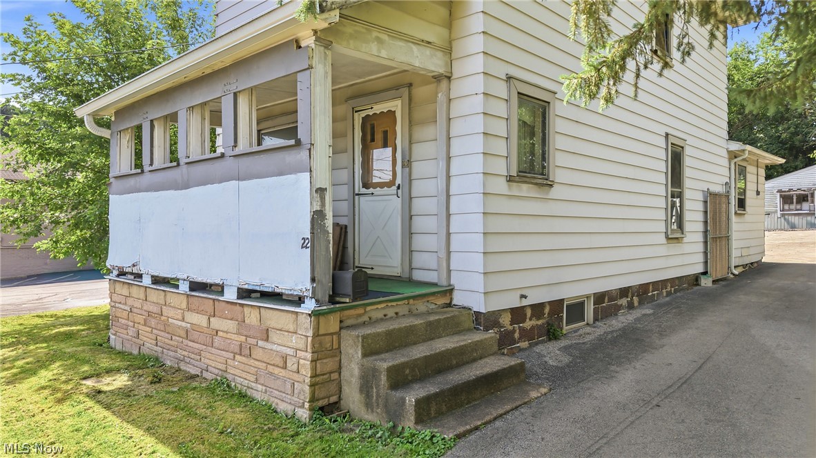 22 Spring Street Property Photo 3