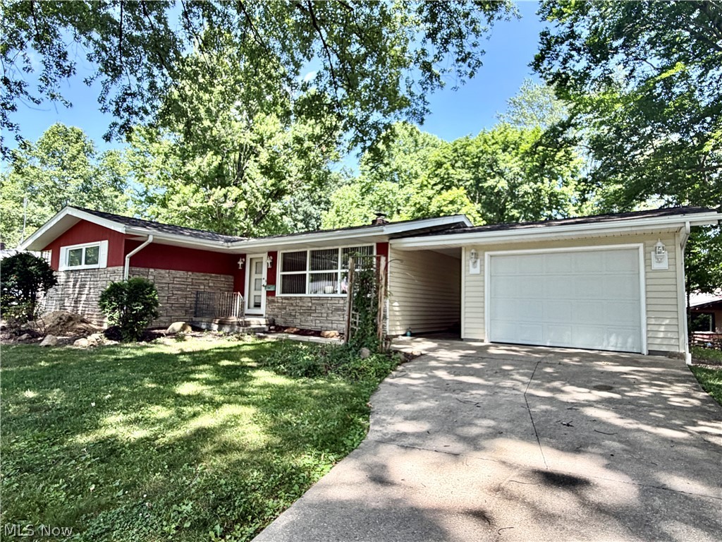 63 W 9th Street Property Photo 1