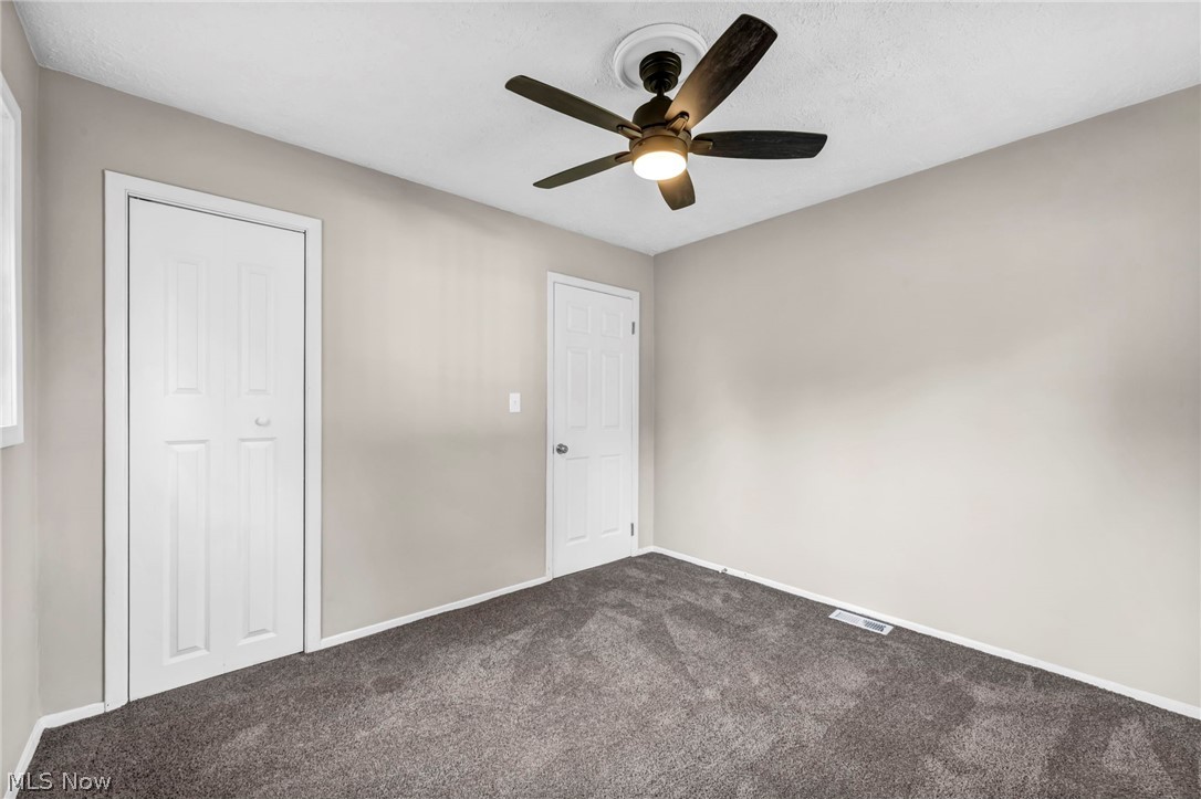 12215 National Drive Property Photo 30