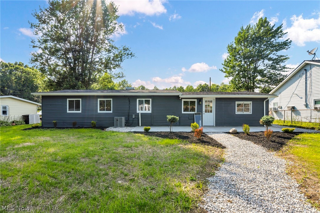 12215 National Drive Property Photo 34