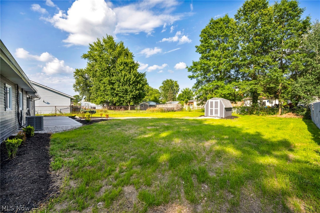 12215 National Drive Property Photo 36